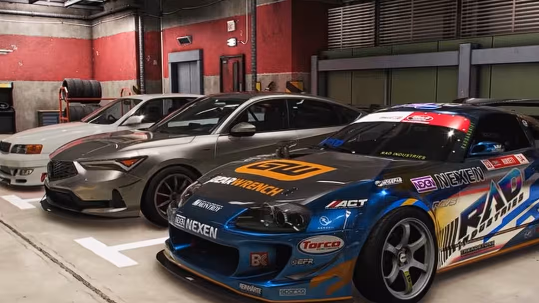 cars in garage fh6